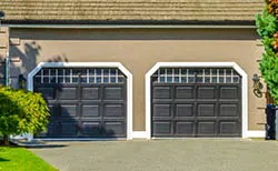 United Garage Door Service St Petersburg, FL 727-373-6045